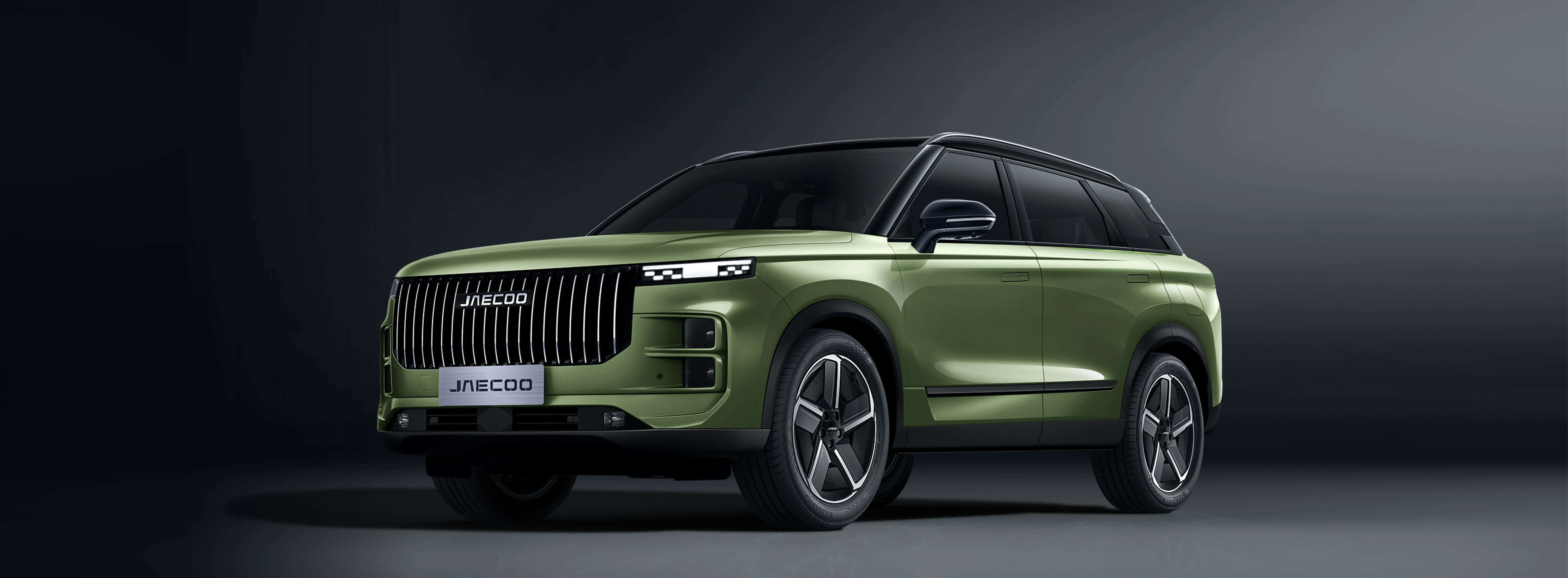 JAECOO J7 SUV parked in Leicester, available to lease through Ready2Lease