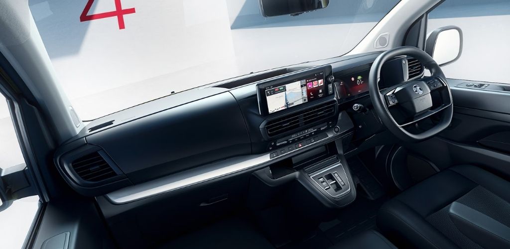 Interior New new Vivaro 2025