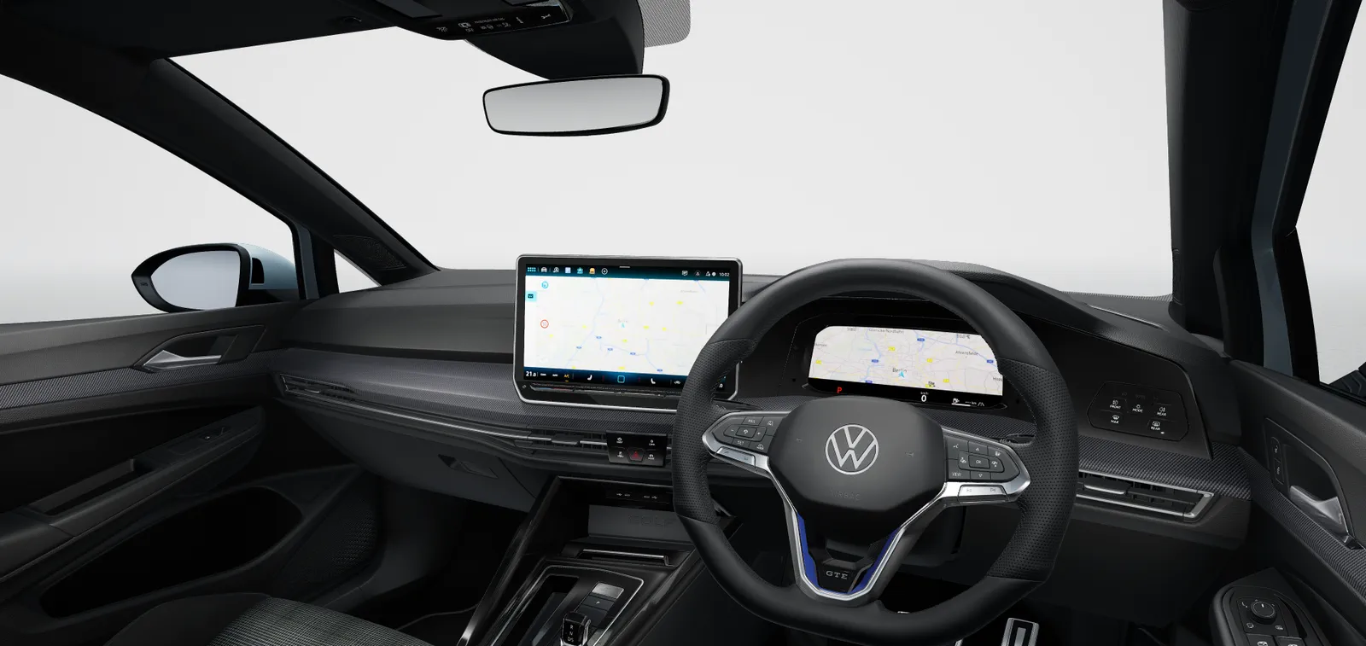 Golf GTE 272 Interior