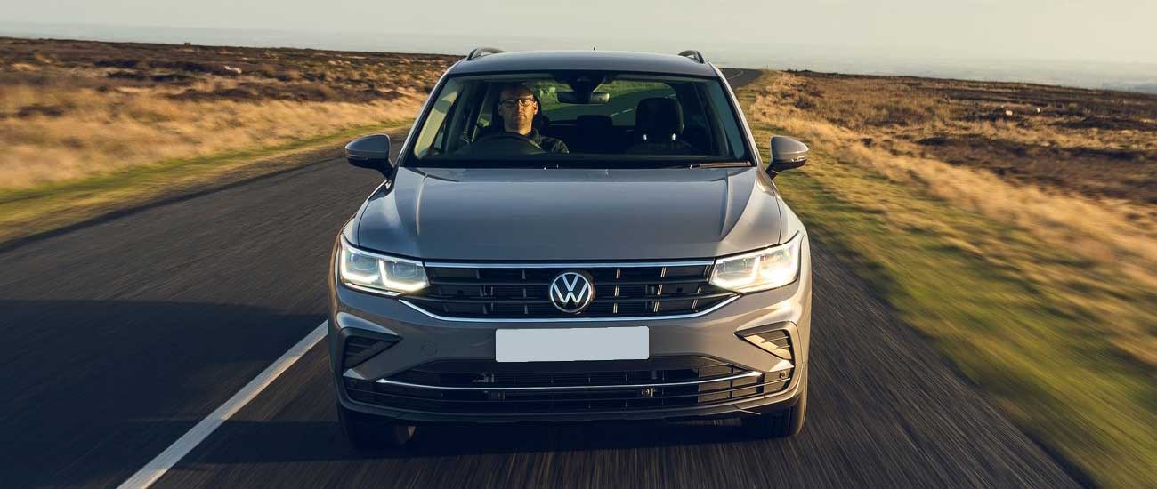 Grey Volkswagen Tiguan