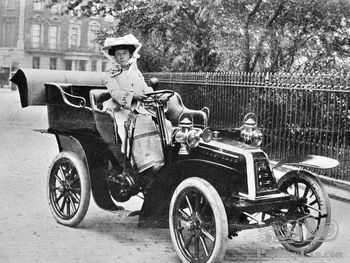 Pioneering Woman Behind the Wheel