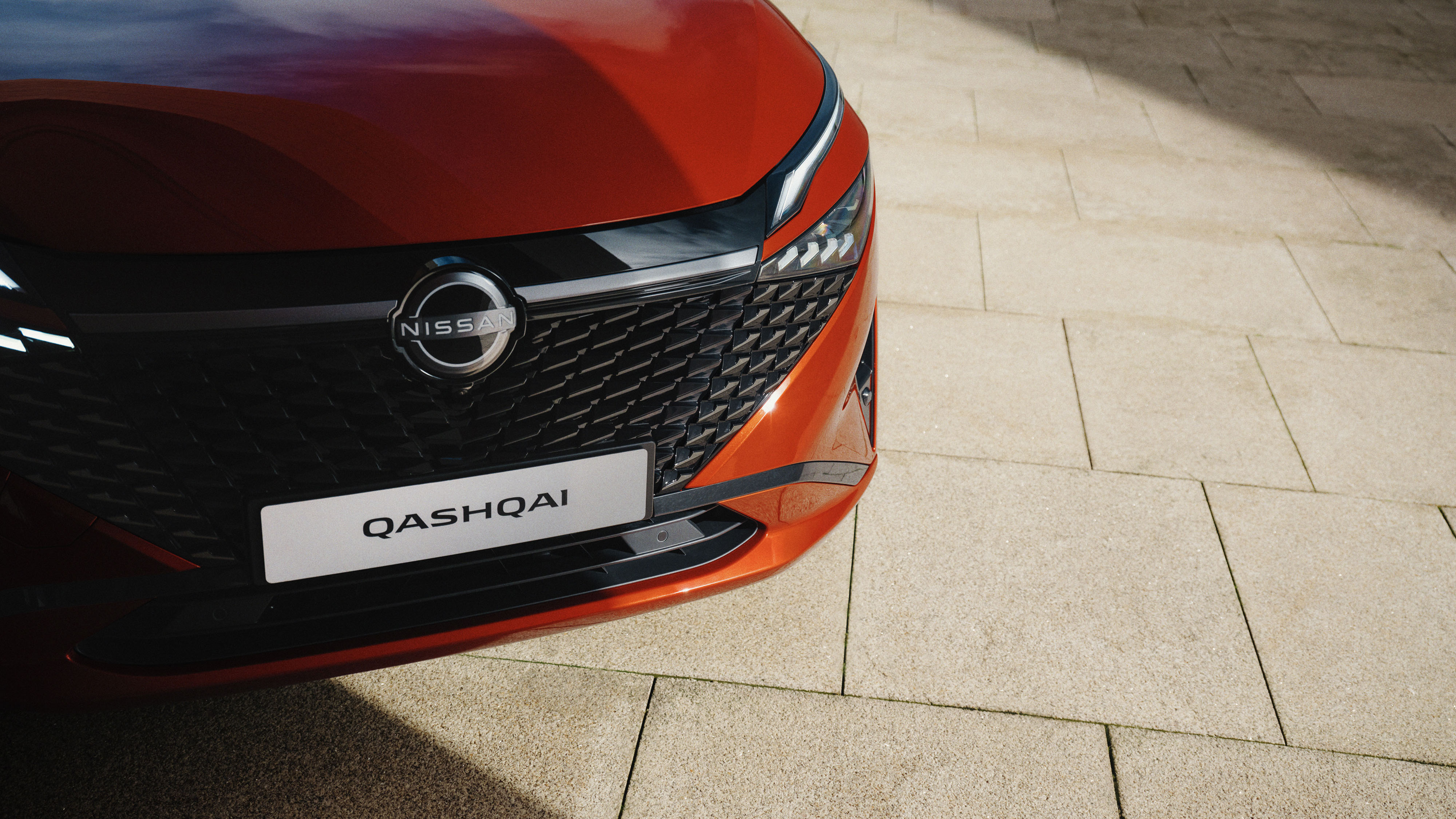 Nissan Qashqai Front End