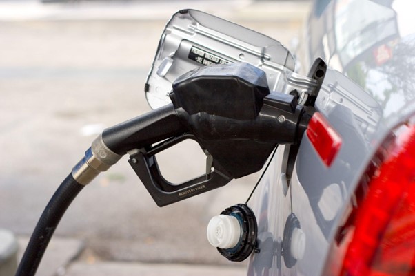 How To Improve Your Fuel Efficiency While Driving And Save Money