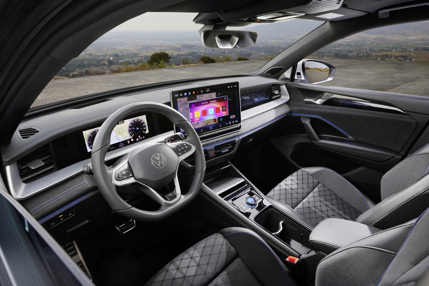 New Volkswagen Tayron Cockpit