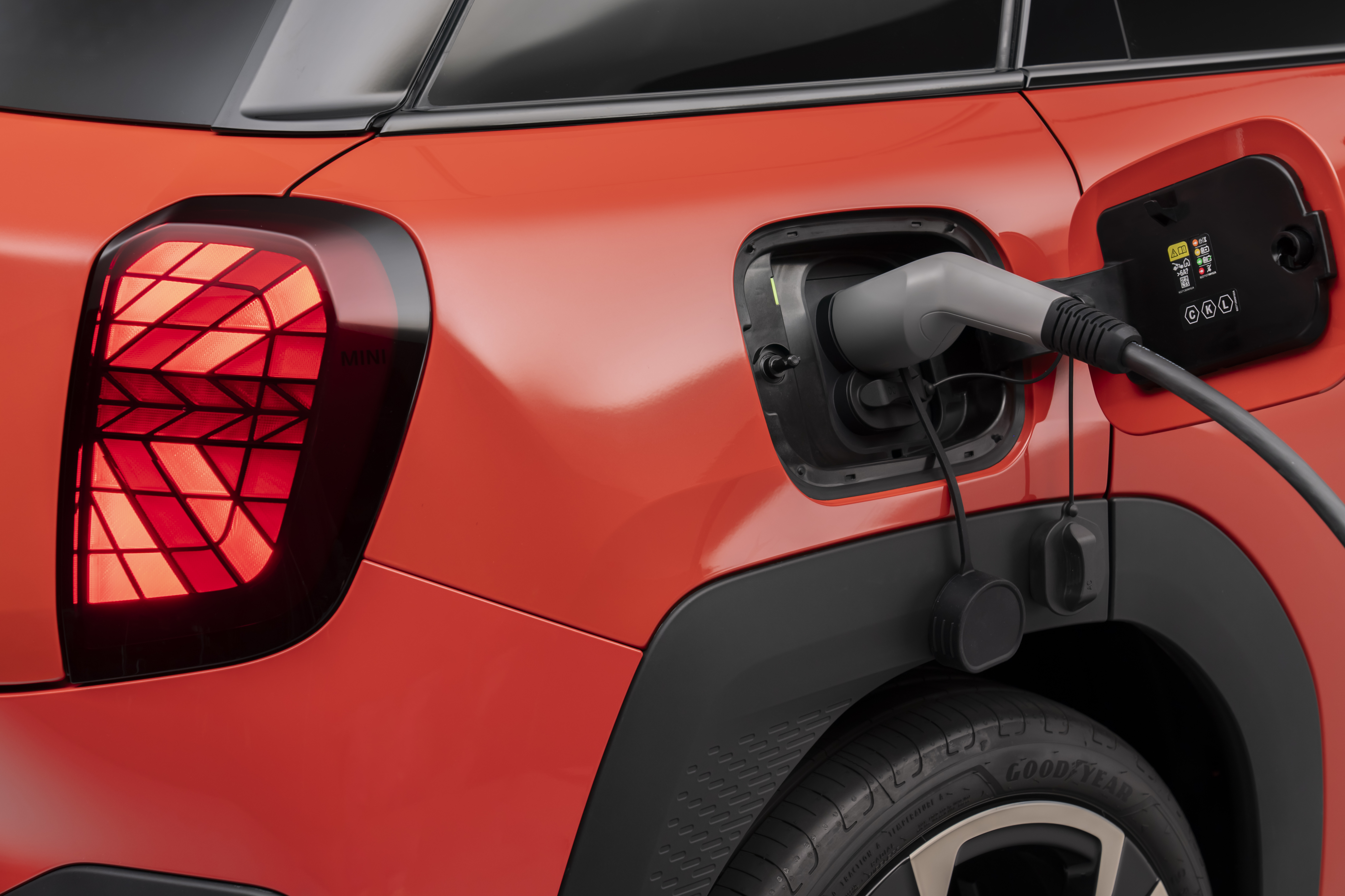 Mini Aceman being charged.