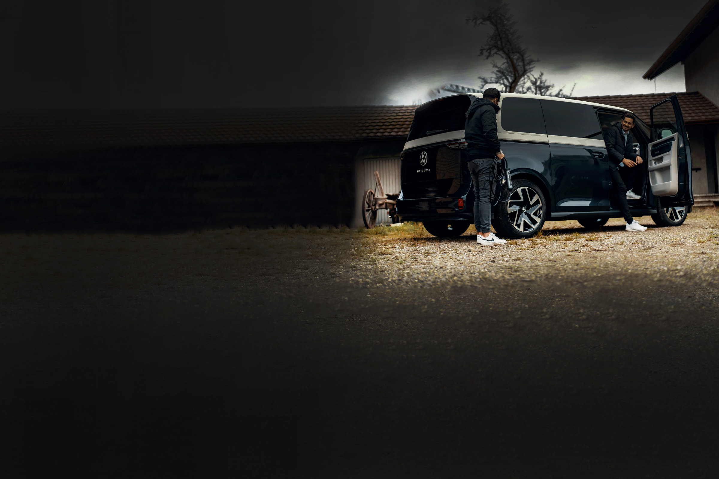 Photo by JUICE on Unsplash