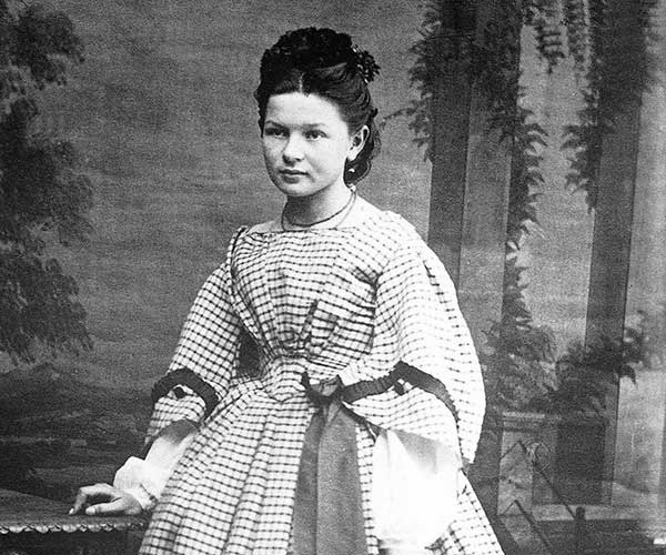 Bertha Benz 20 of the Most Influential Women in Automotive History