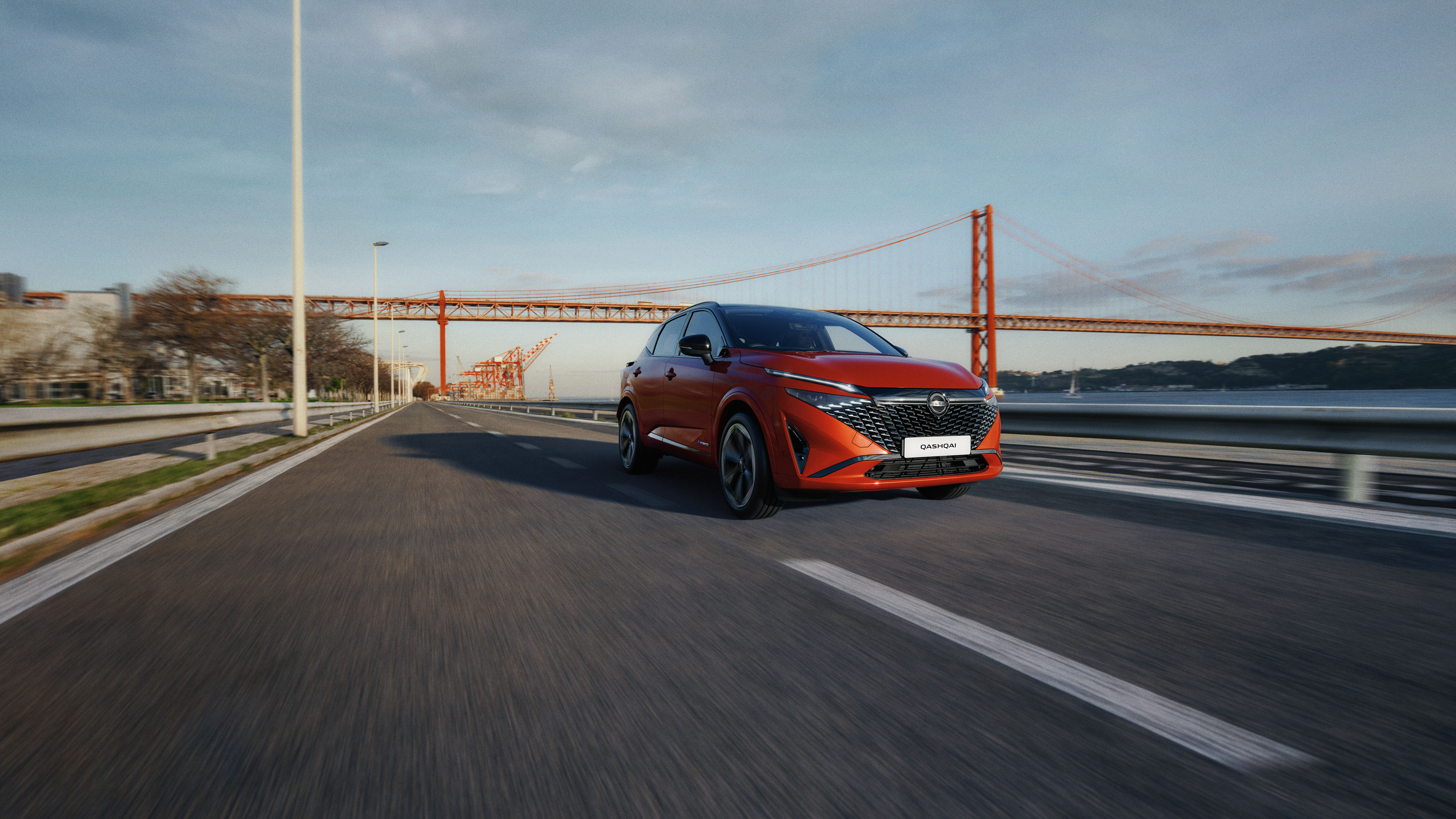 Nissan Qashqai Driving 