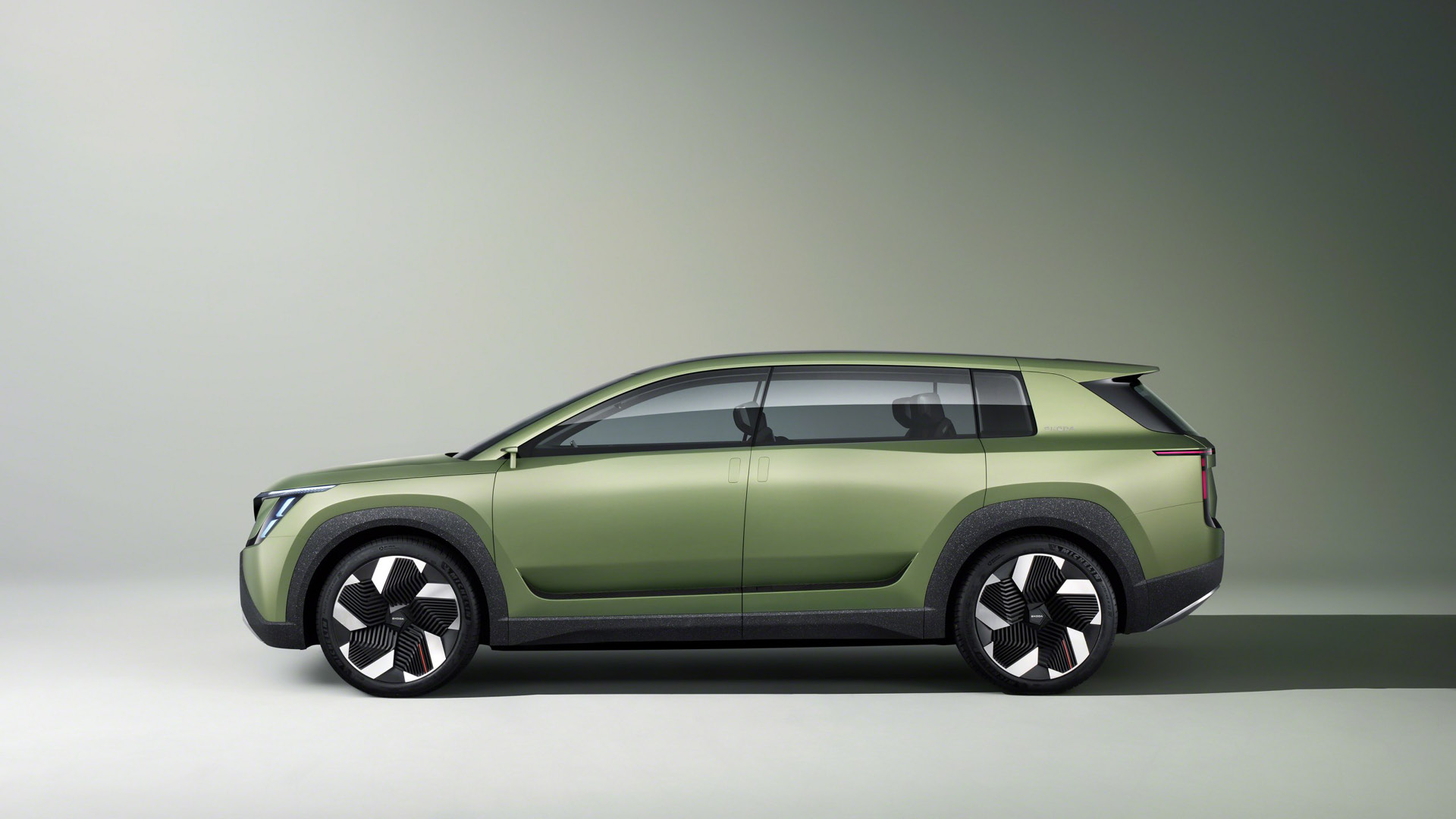 Skoda Peaq Electric SUV Revealed | 7-Seat EV Flagship | National Vehicle  Solutions