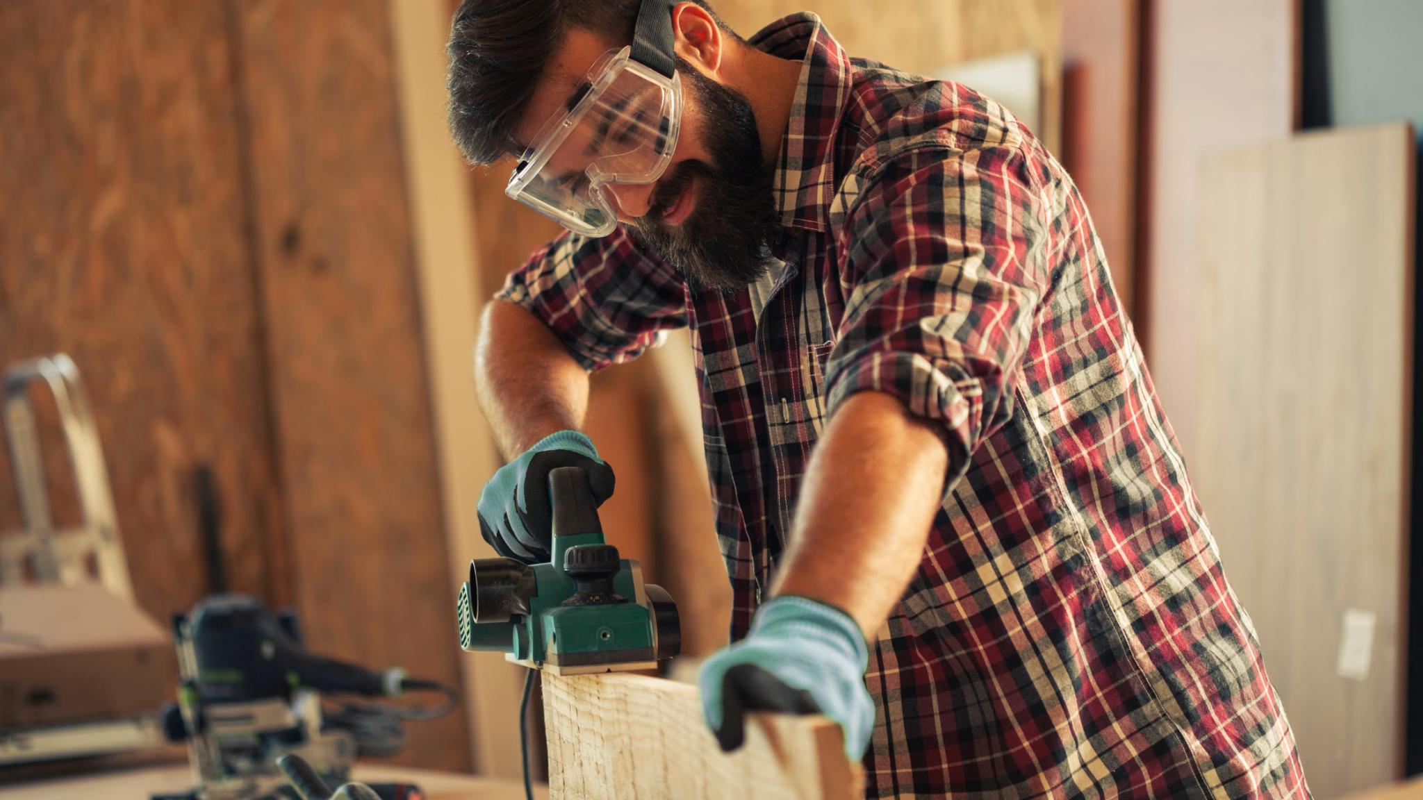 Top 4 Best Vans for Carpenters