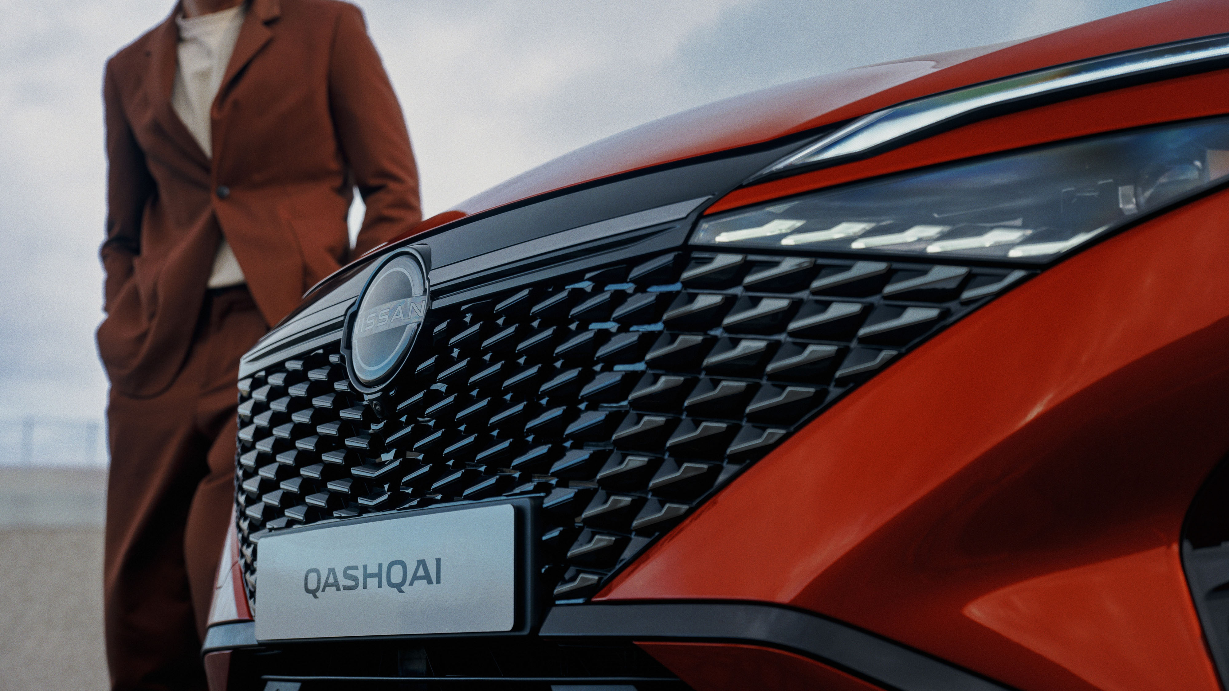 Nissan Qashqai Front Grill