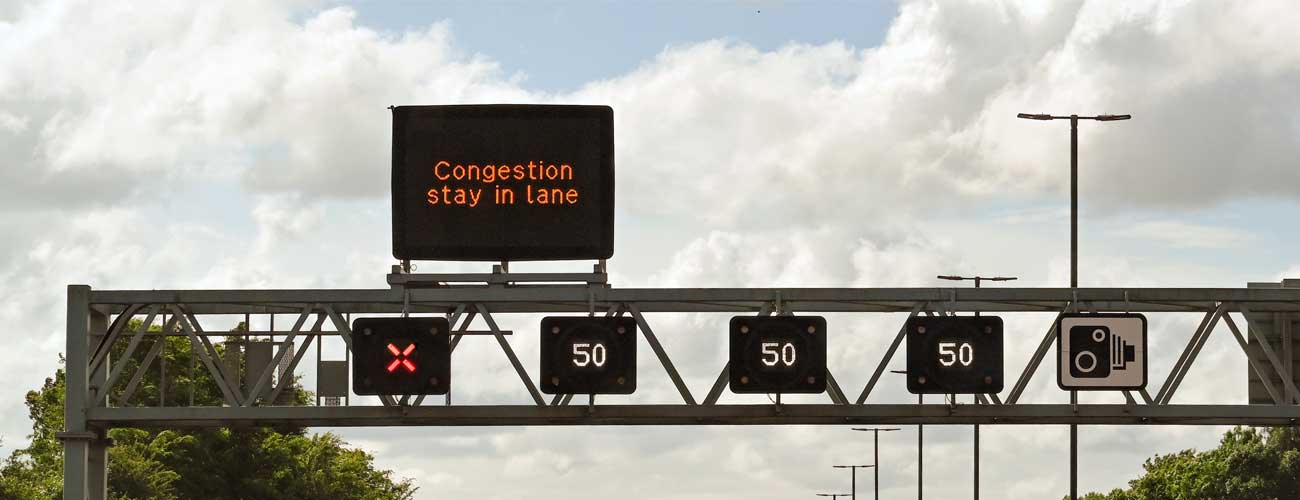 closed-lane-smart-motorway