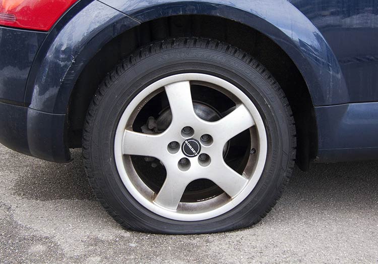 How Far Can You Drive on a Flat Tyre? Safety, Risks & Alternatives